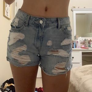 Light washed ripped shorts